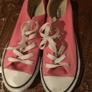 Pink converse